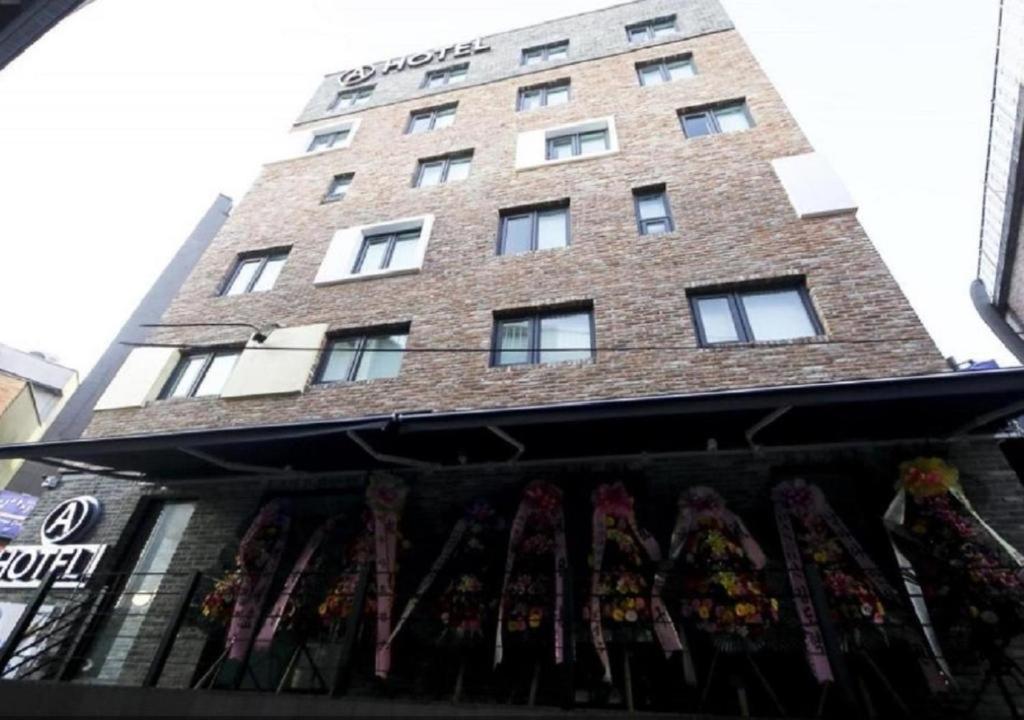 Itaewon A One Hotel Сеул Екстериор снимка